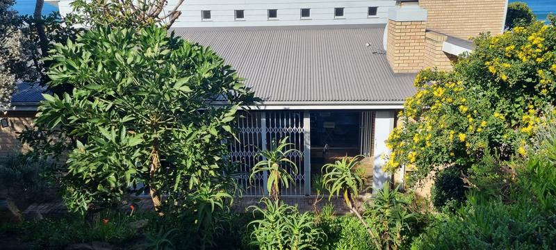 3 Bedroom Property for Sale in Pienaarstrand Western Cape